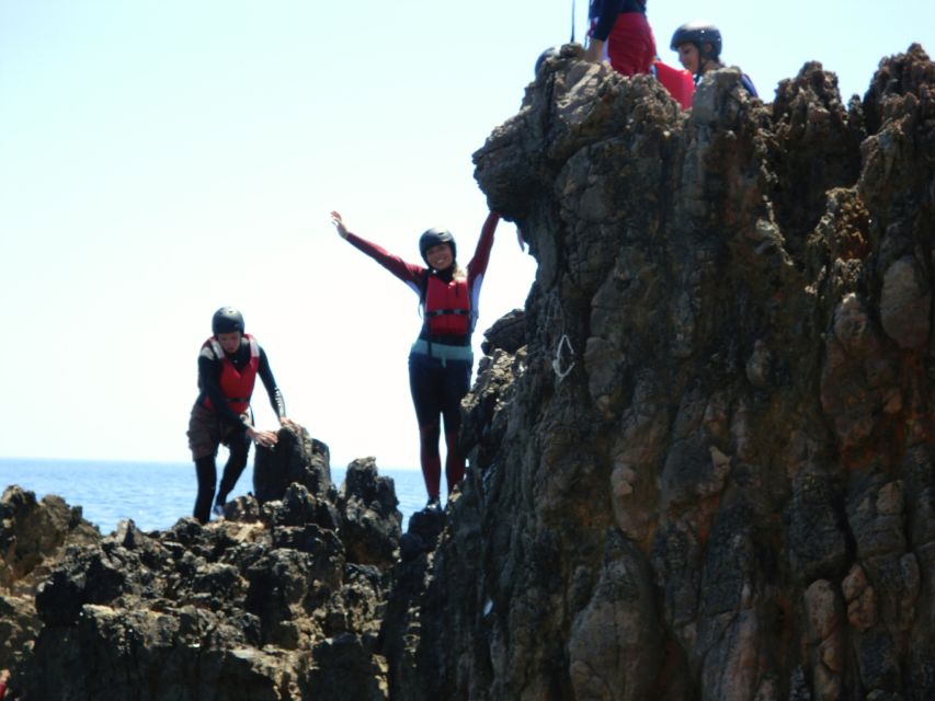 Coasteering Algarve: Cliff Jump, Swim & Climb in Sagres - The walk back gives you time to recover