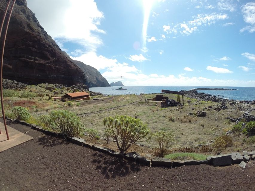 Desertas Islands Full-Day Catamaran Trip from Funchal - Swimming, snorkeling, and paddleboarding