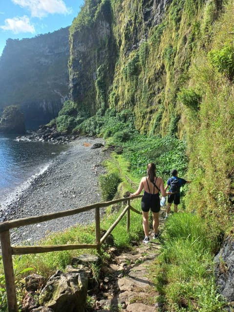 Discover Flores – Full-Day Tour | Island of Your Dreams - Santa Cruz and the northern viewpoints