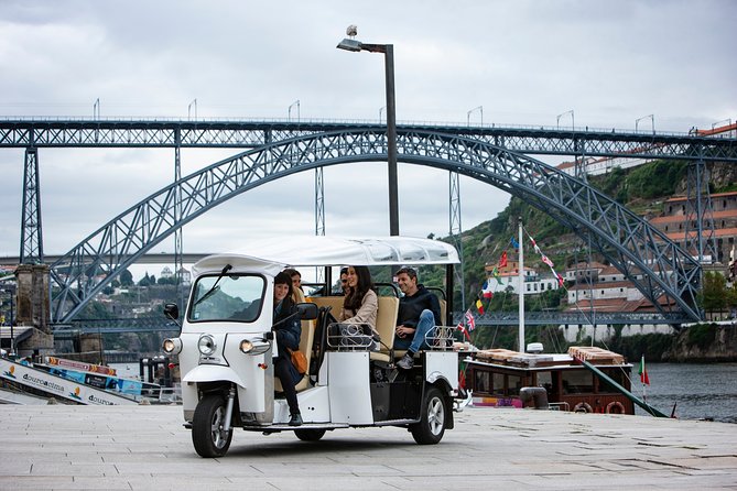 Discover Porto's Highlights on a 2-Hour Private Electric Tuk Tuk - Aliados Avenue gives you Porto at full scale