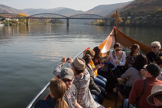 Douro Valley Small-Group Tour with Wine Tasting, Lunch and Boat - First stop: Douro wine and the family estate experience