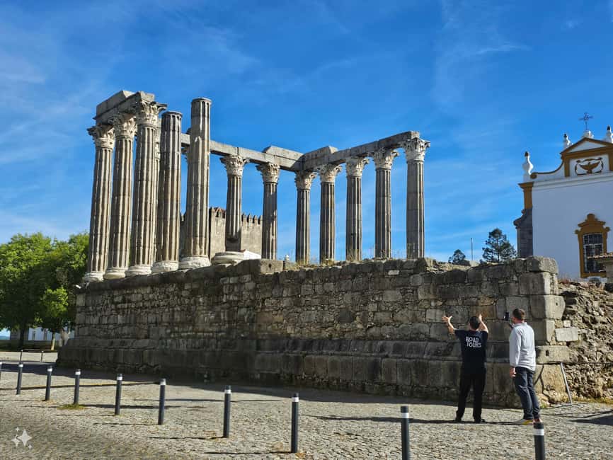 Évora (with Sé & Bones), Evoramonte & Arraiolos: From Lisbon - Starting near Cinema São Jorge