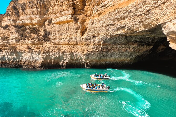 Express Tour - Benagil Cave - Small boats, lively crews, and multilingual commentary