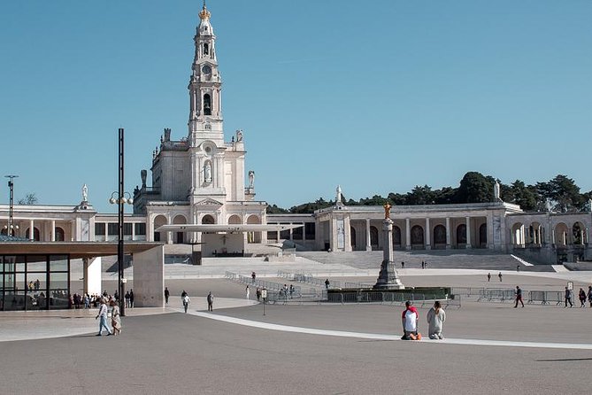 Faith and Heritage: Fátima, Batalha, Nazaré, Óbidos from Lisbon - Who should book this day trip?