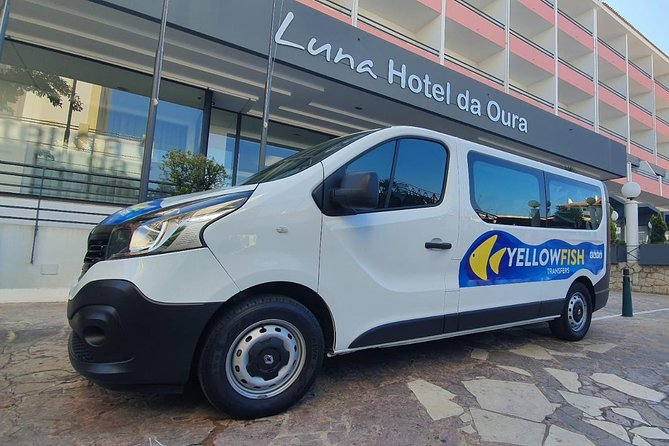 Faro airport - Albufeira: Private Return Transfer - A calm start after landing at Faro Airport