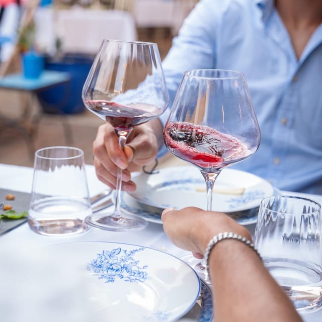 Faro City Portuguese Wine Tasting and Tapas Guided Tour - The final 90 minutes: wine, tapas, and a slower finish