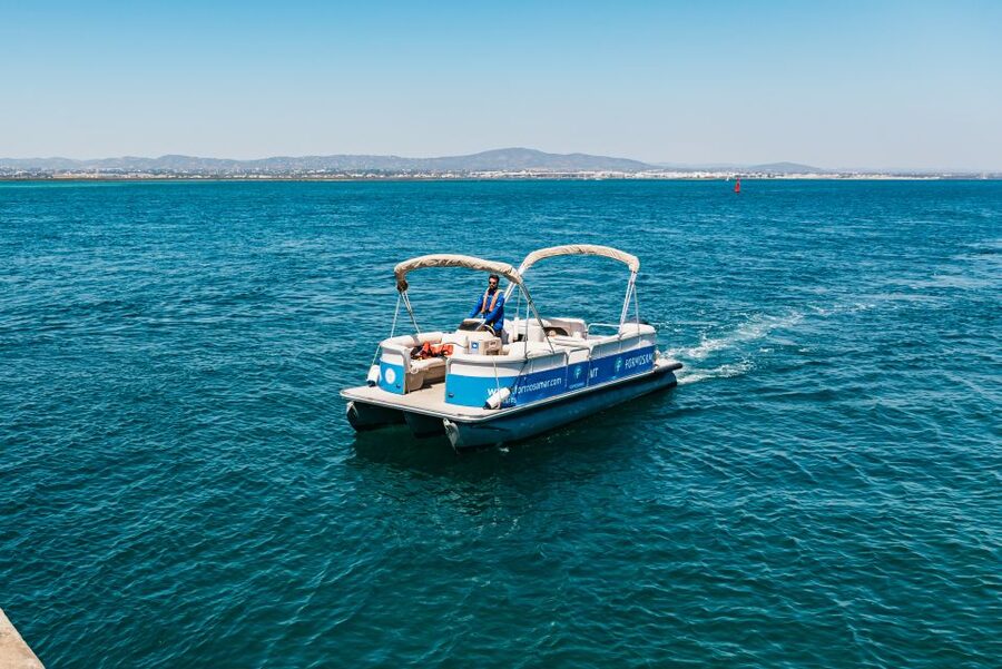 Faro: Deserta Island and Farol Island Catamaran Boat Trip - How Weather and Tides Can Change the Day