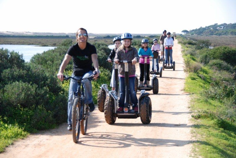 Faro: Ria Formosa Natural Park Segway Tour & Birdwatching - What the guide adds to the ride