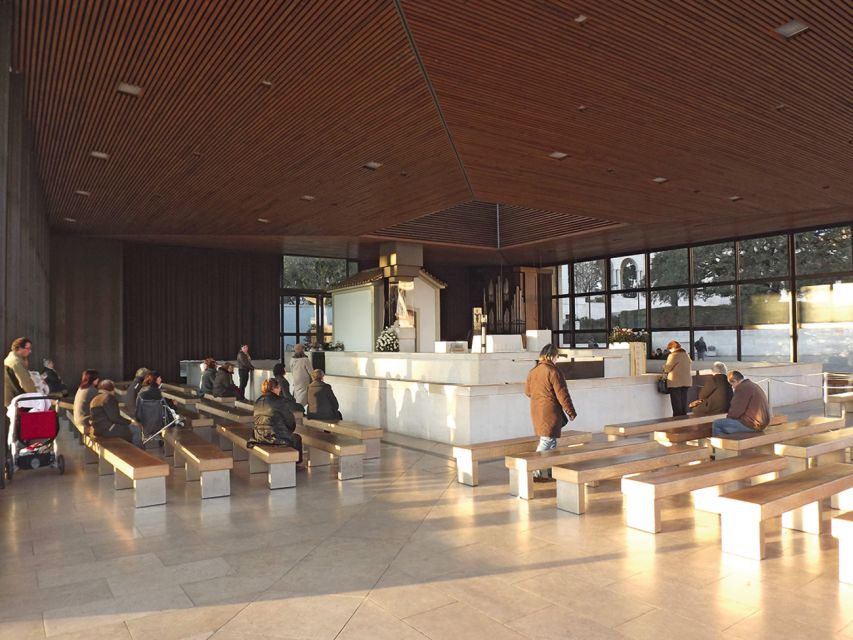Fátima: Half-Day Tour - Two hours at the Sanctuary of Our Lady of Fátima