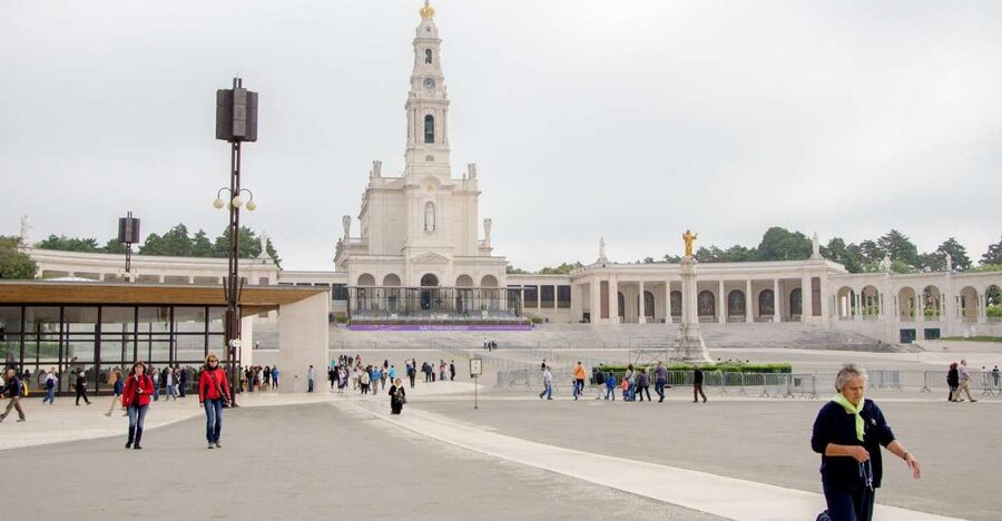 Fátima, Óbidos and the Atlantic Coast Day Tour from Lisbon - Key points to know before booking