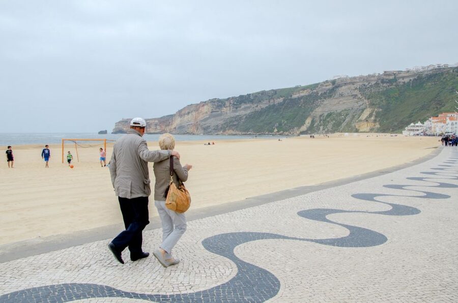 Fátima, Óbidos and the Atlantic Coast Day Tour from Lisbon - The guide can make or break the long day