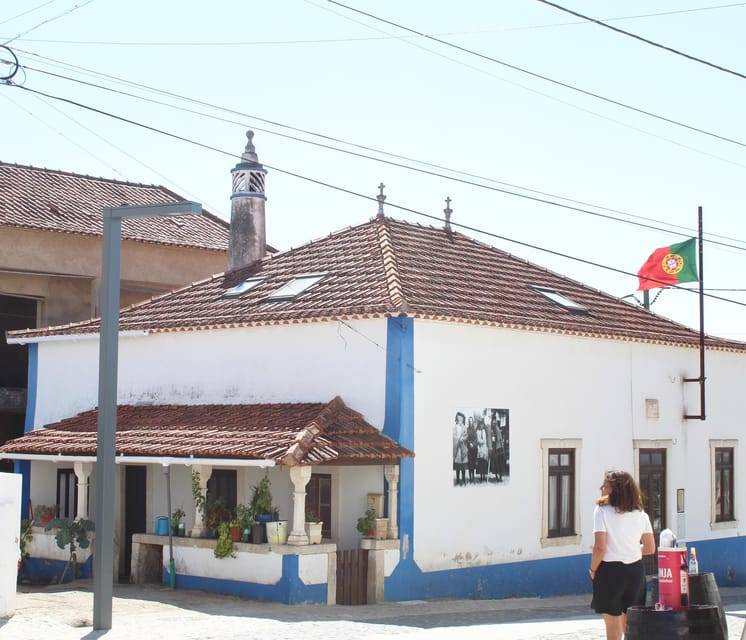 Fátima: Sanctuary and Aljustrel Village, Private Guided Tour - Aljustrel and the shepherd children’s homes