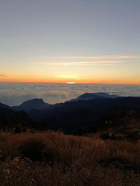 From 0 to 1818 meters to Pico do Arieiro Sunrise - The Balcões levada walk at Ribeiro Frio