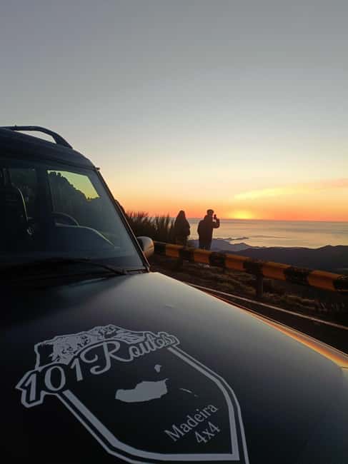 From 0 to 1818 meters to Pico do Arieiro Sunrise - Sunrise from Pico do Arieiro