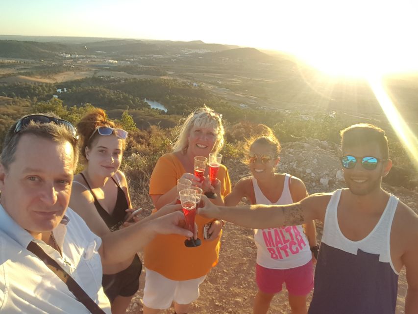 From Albufeira: Algarve Sunset Jeep Tour with Tastings - Who should book this sunset Jeep tour?
