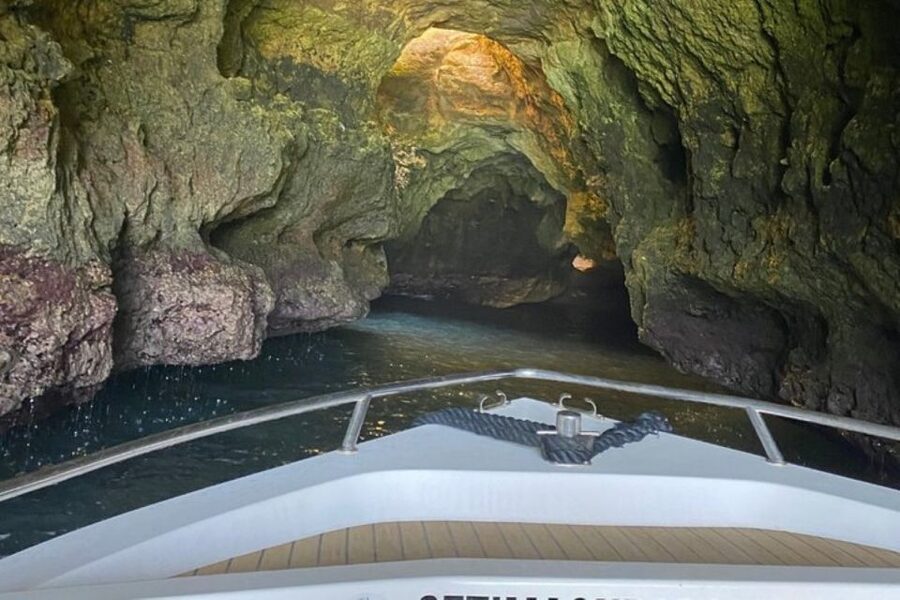 From Armação de Pêra: Sunset Boat Tour to Benagil Cave - Why sunset makes Benagil worth seeing
