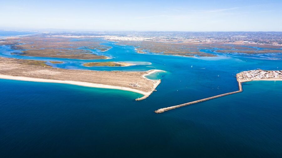 From Faro: Catamaran Boat Trip to Deserta Island with Stop - Practical tips for a better island day