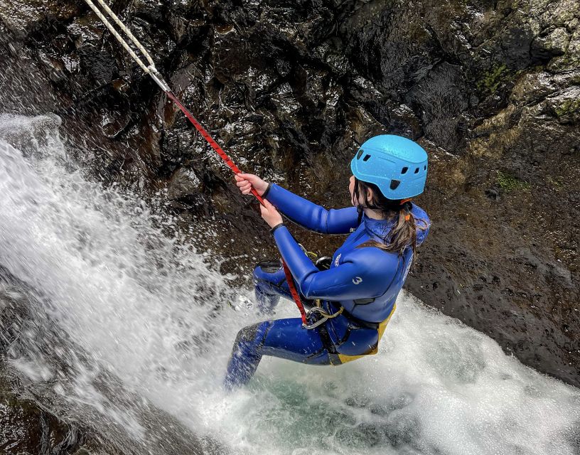 From Funchal: Intermediate (Level 2) Canyoning Adventure - Who should choose Level 2?