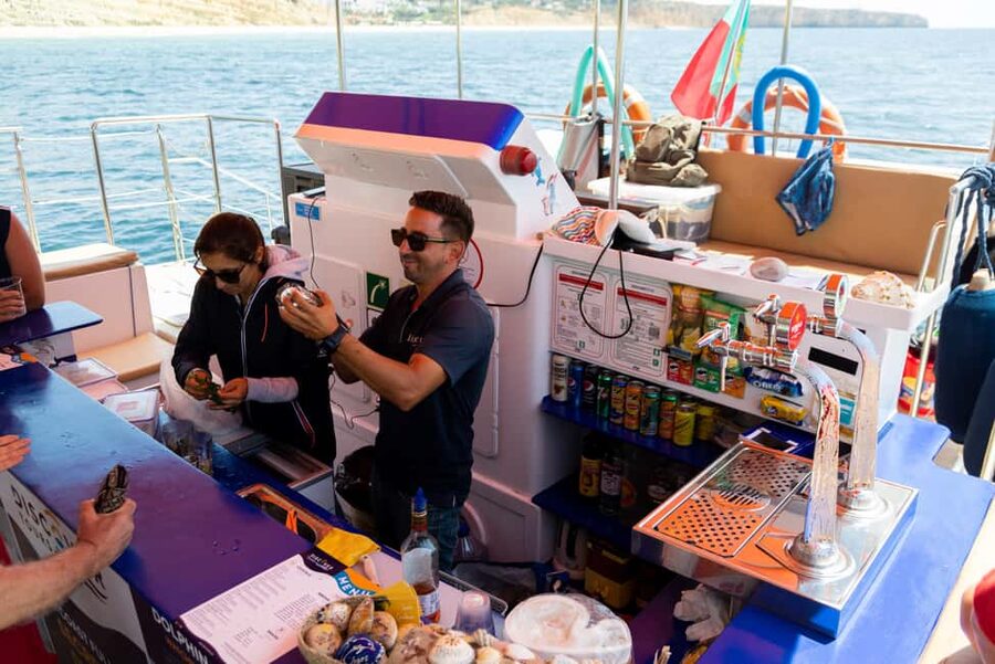 From Lagos: Algarve Golden Coast Cruise - Lunch, drinks, and the onboard atmosphere