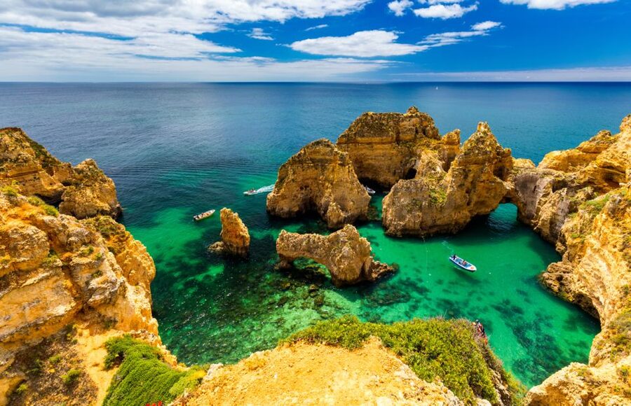 From Lagos: Cruise to the Caves of Ponta da Piedade - The practical side: sun, spray, and sea conditions