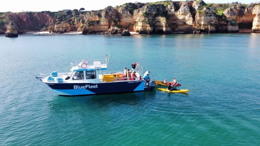 From Lagos: Kayak Experience in Ponta da Piedade - What the support boat adds