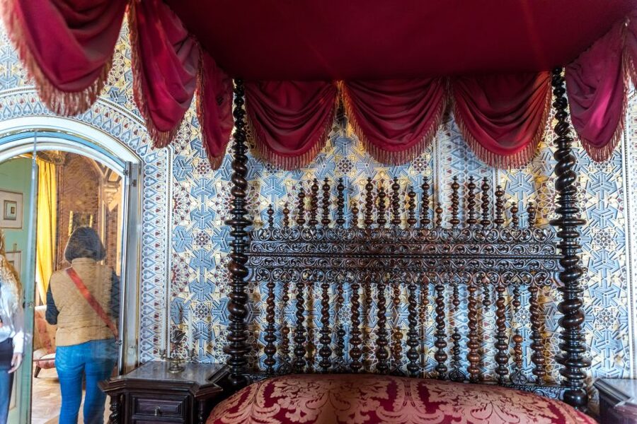 From Lisbon: Best of Sintra and Cascais Guided Day Tour - What the $102 price includes
