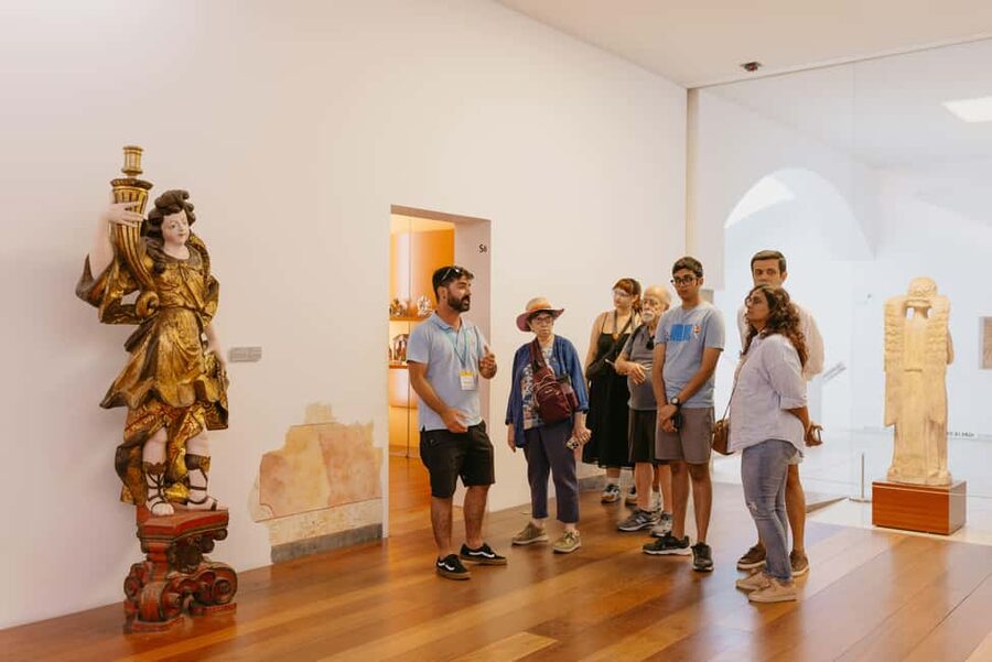 From Lisbon: Évora and Monsaraz Day Tour with Wine Tasting - Monsaraz inside the castle walls