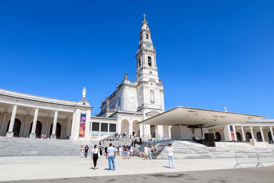 From Lisbon: Fátima, Nazaré & Sintra – 3 Cities Guided Tour - Why this three-stop route works