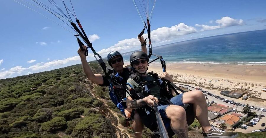 From Lisbon: Paragliding Tandem Flight - Key points to know before you book