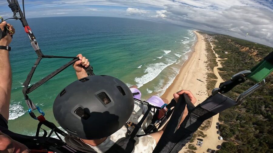 From Lisbon: Paragliding Tandem Flight - Transport from Lisbon and the time commitment