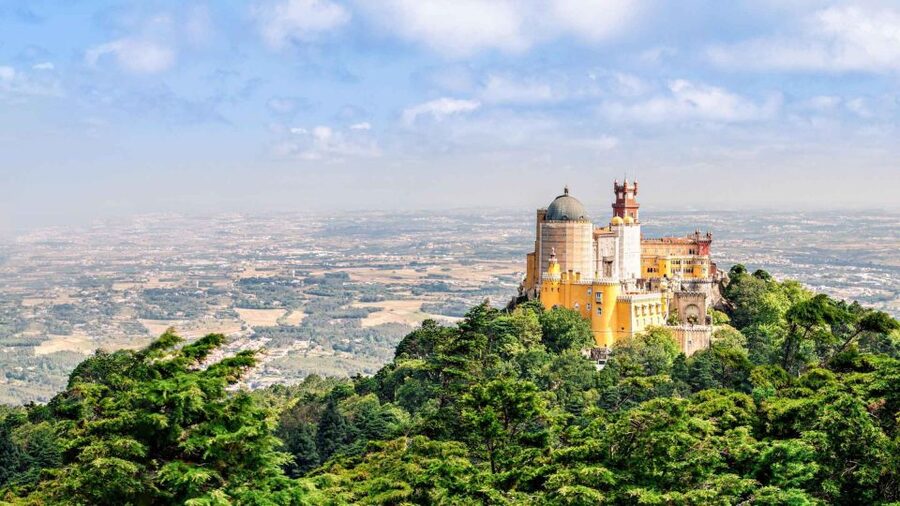 From Lisbon: Pena Palace, Regaleira, Sintra & Cascais Tour - Cascais, the easygoing final stop