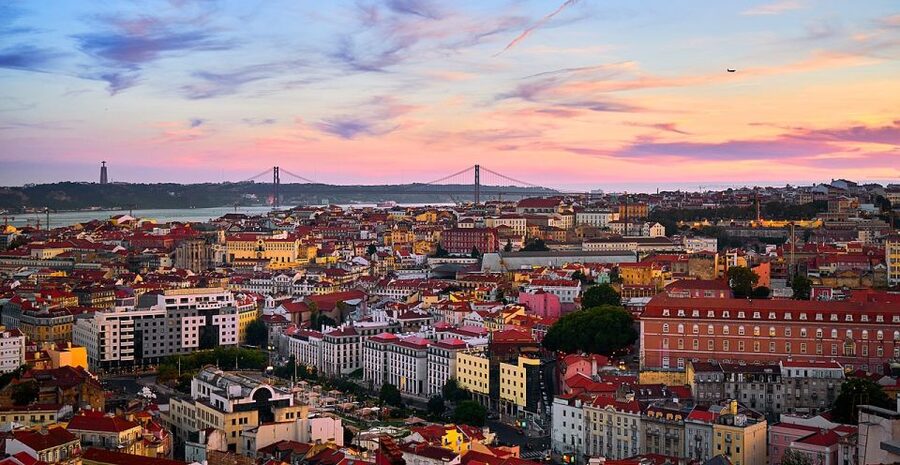 From Lisbon: Private Transfer to Porto with City Stops - Nazaré: beach, cliffs, and Portugal’s surf culture