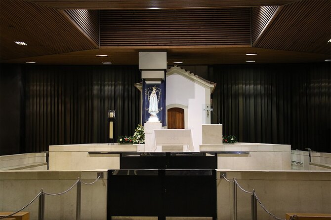 From Lisbon: Sanctuary of Fátima & the Little Shepherds Town - Leaving Lisbon from Restauradores or Alameda