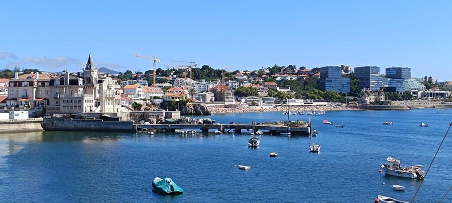 From Lisbon: Sintra and Portuguese Coast Private Day Tour - Sintra village and Casa Piriquita