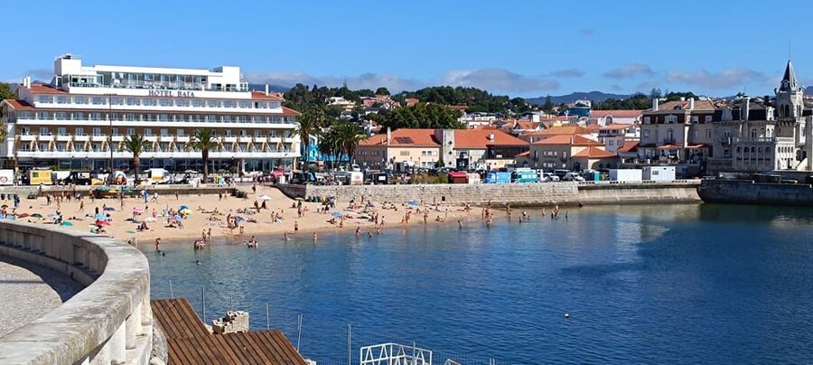 From Lisbon: Sintra and Portuguese Coast Private Day Tour - Queluz and the approach to Sintra