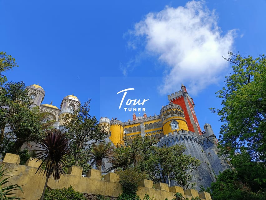 From Lisbon: Sintra, Cabo da Roca, & Cascais Private Tour - Lunch in Azóia and the value of a local stop