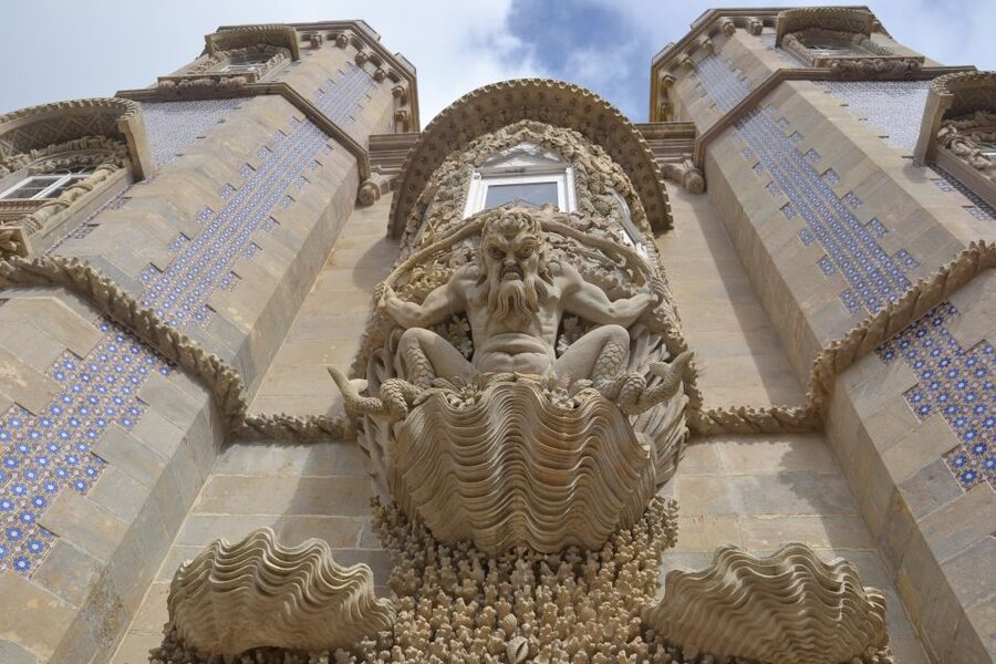 From Lisbon: Sintra Pena Palace Cascais 8-People Group Tour - Why this day works so well from Lisbon