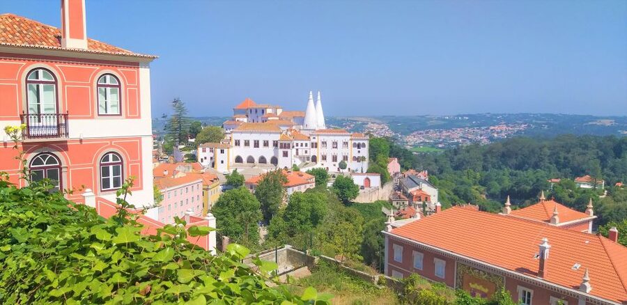 From Lisbon: Sintra, Regaleira and Pena Palace Guided Tour - Should you book this Sintra tour?