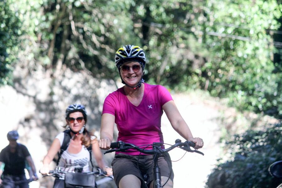 From Lisbon: Sintra to Cascais Full-Day Guided E-Bike Tour - Monserrate and the road through Colares
