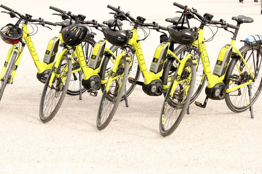 From Lisbon: Sintra to Cascais Full-Day Guided E-Bike Tour - Penedo, Urgueira, and lunch in Azóia