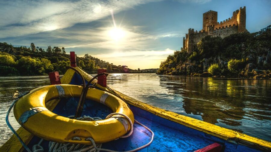 From Lisbon: Tomar, Christ Convent & Almourol Castle Tour - Key points at a glance