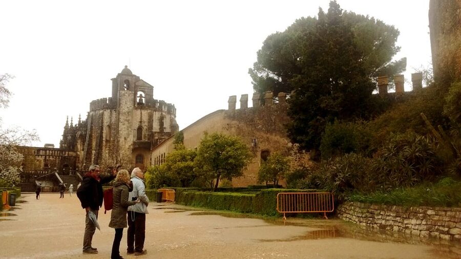 From Lisbon: Tomar, Christ Convent & Almourol Castle Tour - Tomar, the town built around the Templars