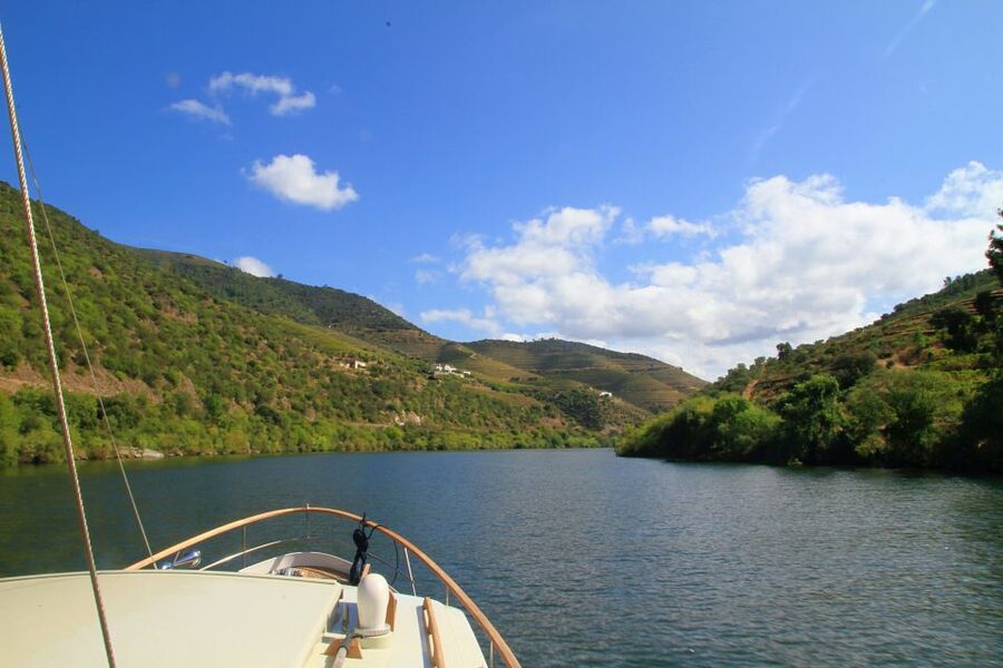 From Pinhão: Private Yacht Cruise along the Douro River - Barbara, Paulo, and the Personal Side of the Cruise