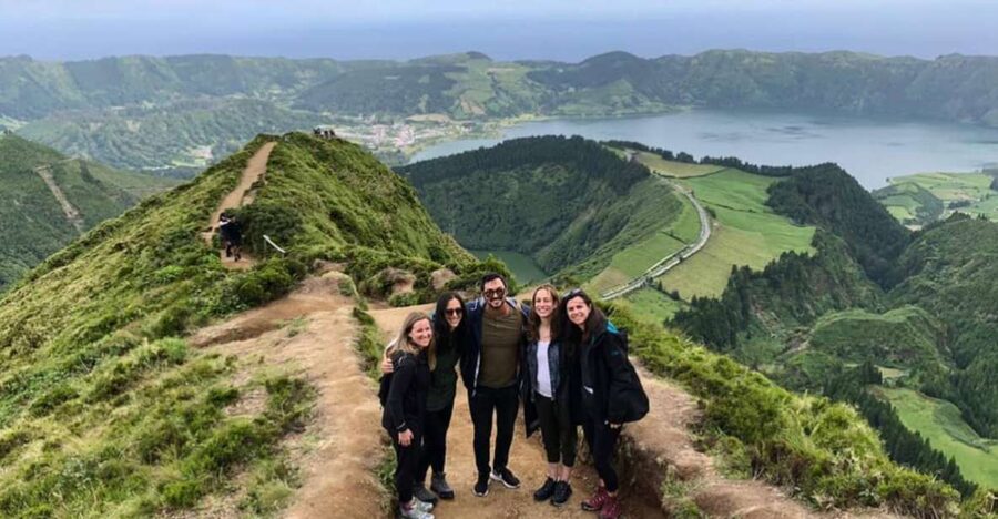 From Ponta Delgada: Sete Cidades Guided Tour - Pico do Carvão begins the western route