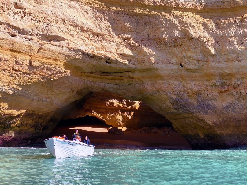 From Portimão: Benagil Boat Tour with Local Guide - Alfanzina Lighthouse and the approach to Benagil