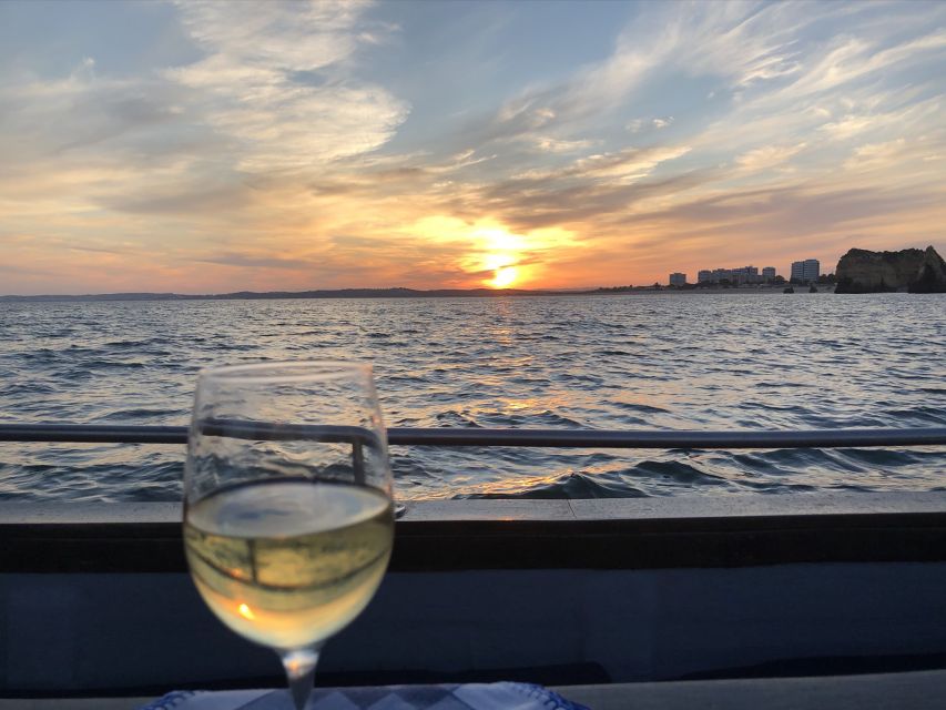 From Portimão: Sunset Boat Trip with Wine - Wine, fruit, and snacks as the sun goes down