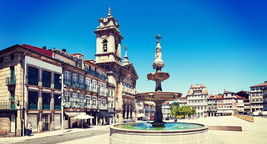 From Porto: Braga & Guimarães Full-Day Tour - Guimarães Castle and the birth of Portugal