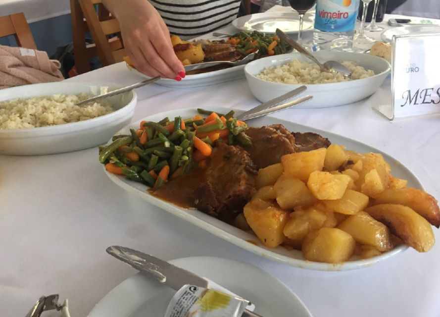 From Porto: Régua to Porto River Cruise with Lunch on Board - Who should book this Douro cruise?