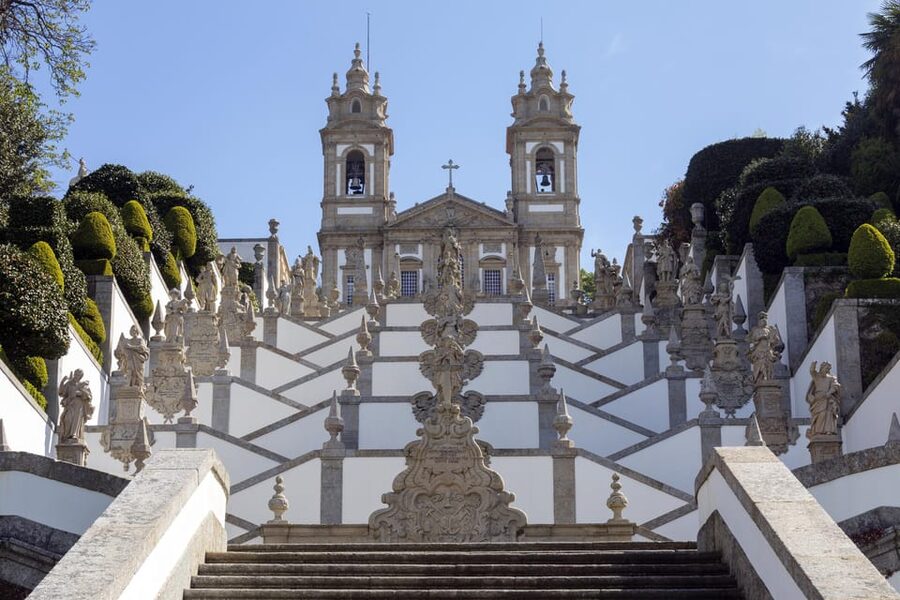 From Porto: Viana do Castelo, Braga and Guimarães Day Tour - Key points at a glance