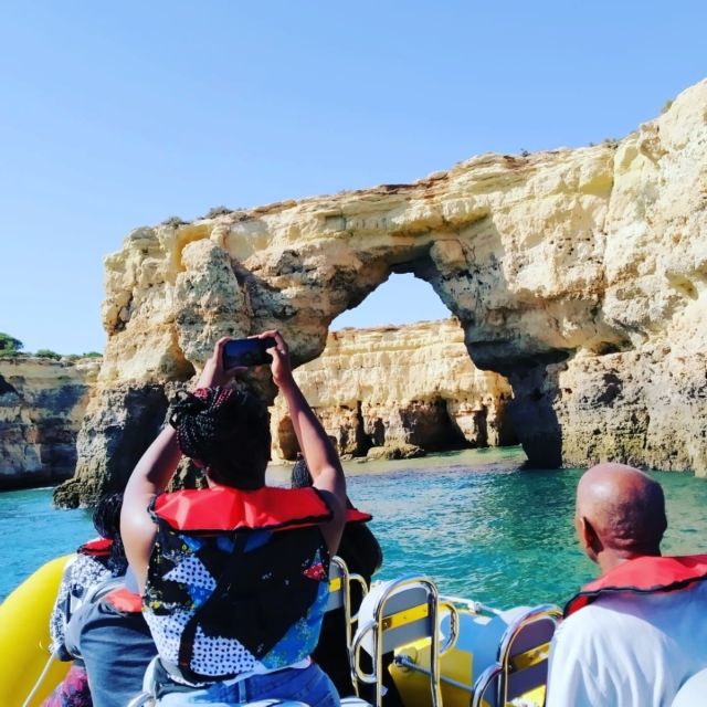 From Vilamoura: 2.5-Hour Benagil Cave and Dolphins Boat Tour - Practical advice before you go